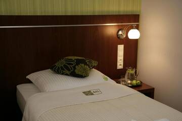 Фотографии Отель Hotel Azyl г. Конты-Вроцлавске (Польша) №3 Фото Отель Hotel Azyl г. Конты-Вроцлавске 3